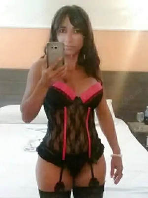 Wir suchen  eine W für Sex zu dritt 