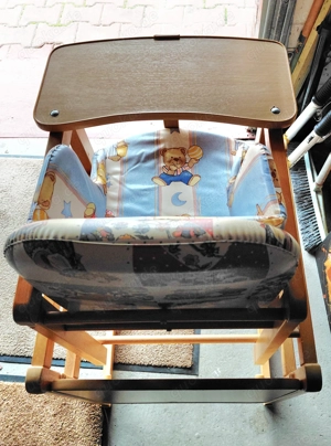 Hoz Hochstuhl für Kinder + Teppich Reiniger Bild 4 Hoz Hochstuhl für Kinder + Teppich Reiniger Bild 4