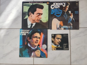 Diverse Schallplatten unter anderem Johnny Cash, Beatles, Udo, Lindenberg, Jazz und viel Anderes
