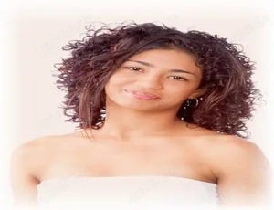 Eine junge Frau sucht einen lieben Mann für die gemeinsame Zukunft