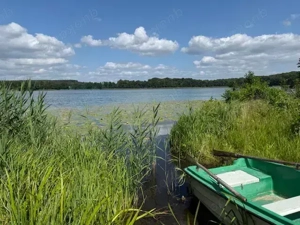 Traumhafte Perle am See mit privatem Bootssteg Bild 9