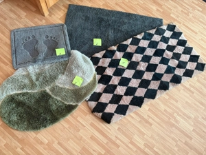 Badvorleger   Duschvorleger   Teppich im 3er-Set Gebraucht.