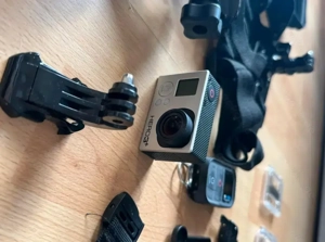 GoPro Hero 3+ (Wackelkontakt) inkl. Ausstattung + defekte? Qumox 5J5000X 