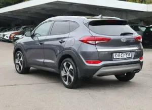 Hyundai TUCSON Tucson 1.6 Advantage 2WD Navi/Klima/Sitzhzg./BC Bild 5