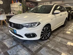 Fiat Tipo Lounge*Kamera*Klimaauto*Navi*Aluräder