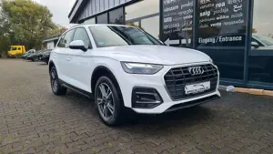 Audi Q5 50 TFSI e quattro - VIRTUAL - AHK - 8 x ALU