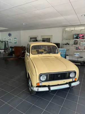 Renault R 4