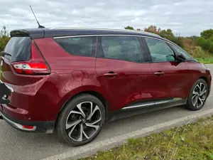 Renault Grand Scenic Grand Scenic ENERGY TCe 130 BOSE EDITION Bild 5