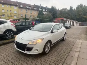 Renault Megane III Coupe Dynamique TÜV NEU*2.HAND