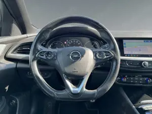 Opel Insignia B Sports Tourer Ultimate 2.0 CDTI Navi  AHK-klappb Bild 3