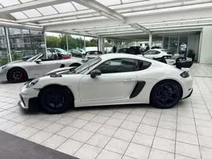 Porsche Cayman GT4 RS Weissach Paket Lift System Bild 4