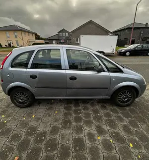 Opel Meriva 1.6 16V (Essentia) Bild 5