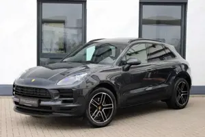 Porsche Macan 2.0 TFSI SPORTPAKET LED PANO 20 ZOLL 1.HD