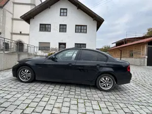 BMW 320 Bild 4