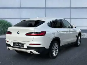 BMW X4 xDrive20d Advantage Navi Shz Kamera Bild 3
