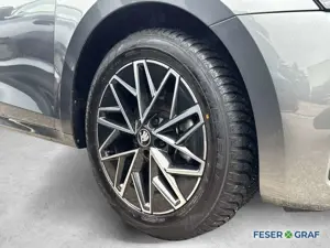 Skoda Octavia Combi Tour Lodge 2.0TDI*DSG*PANO*AHK*elektr.SITZ*B Bild 4