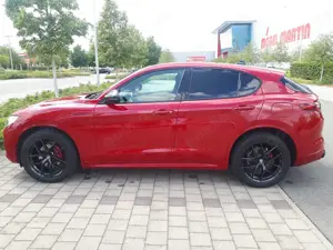 Alfa Romeo Stelvio Stelvio 2.2 Diesel 16V AT8 Q4Veloce Ti Bild 5