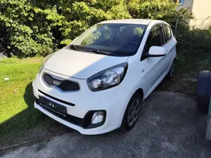 Kia Picanto 1.0 2014 klima TüV 02/27 Bild 2
