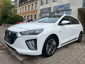Hyundai IONIQ Ioniq Style Plug-In Hybrid