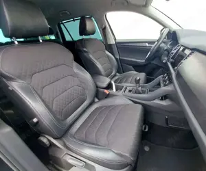 Skoda Kodiaq Ambition TSI NAVI R-KAM AHK SHZ LEDER LED Bild 4