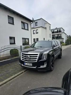 Cadillac Escalade 6.2 V8 ESV Premium