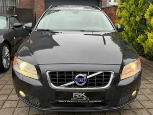 Volvo V70 Kinetic AHK/PDC/Sitzhzg./SHD Bild 2