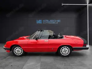 Alfa Romeo Spider 2.0*Oldtimer*H-Kennzeichen*restauriert Bild 3