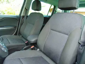 Opel Zafira Zafira Tourer 1.4 Edition 7-Sitzer Bild 5