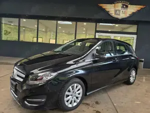 Mercedes-Benz B 180 CDI Automatik Style AHK/KLIMA/PARK/BT/SZH