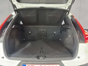 Volvo XC40 XC40 B3 B DKG Core*LED*DAB*AHK* Bild 4