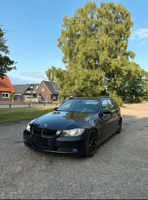 BMW 320 320i Touring