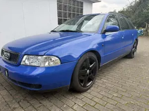 Audi A4 Avant 2.4