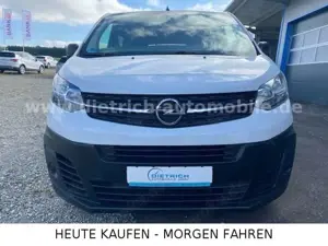Opel Vivaro Bild 2