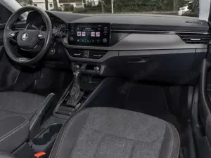 Skoda Kamiq 1.0 TSI DSG Clever Panorama Bild 4