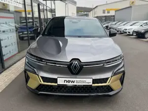 Renault Megane E-Tech Iconic 220hp 60EV