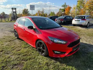 Ford Focus ST line Sportpaket/Navi/Sitzh/Lenkrh/PDC/Frontsh