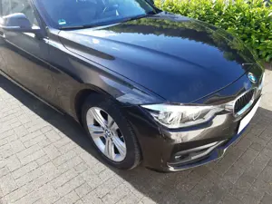 BMW 318 318d Touring Aut. PANO Sport LED NAVI SHZ Temp Bild 2