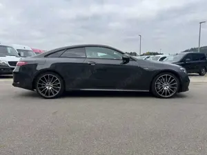 Mercedes-Benz E 53 AMG E -Klasse Coupe E 53 AMG 4Matic Bild 4