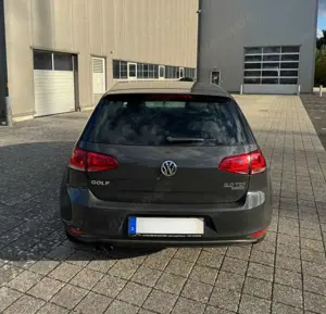 Volkswagen Golf 2.0 TDI 4Motion BlueMotion Technology Comfortline Bild 3
