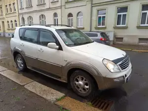 SsangYong Rexton RX 270 Xdi Automatik Bild 3