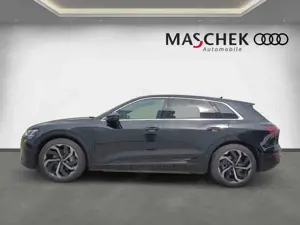 Audi Q8 e-tron Advanced quattro Matrix Lenkradh. RearView 21 Bild 3