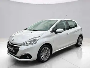 Peugeot 208 Allure*Automatik*1.Hand*Tempomat*Klima*HU/AU Neu