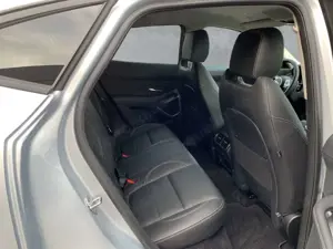 Jaguar E-Pace P300e R-DYNAMIC SE AWD ACC+LMF+DAB+EPH Bild 5