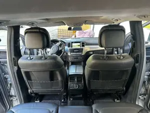 Mercedes-Benz ML 350 ML 350 BlueTEC 4MATIC 7G-TRONIC Bild 3