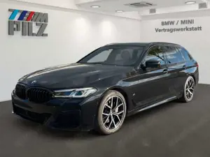 BMW 540 i M-Sport Panorama StHzg AHK HUD 360° + BSI
