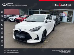 Toyota Yaris Hybrid Comfort 1.5 Dual-VVT-iE EU6d Rückfahrkamera