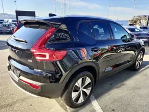 Volvo XC40 2WD Core *18 Zoll*LED*KAMERA*NAVI*SHZ* Bild 3