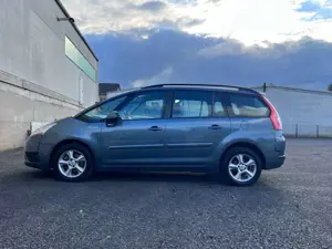 Citroen C4 Picasso TÜV August 2027. Inspektion neu. Bild 3