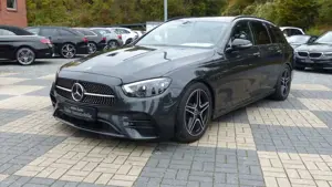 Mercedes-Benz E 300 de AMG Line Night AHK 360°