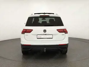Volkswagen Tiguan Allspace 2.0 TDI 4M Life HK AHK Panorama Bild 4